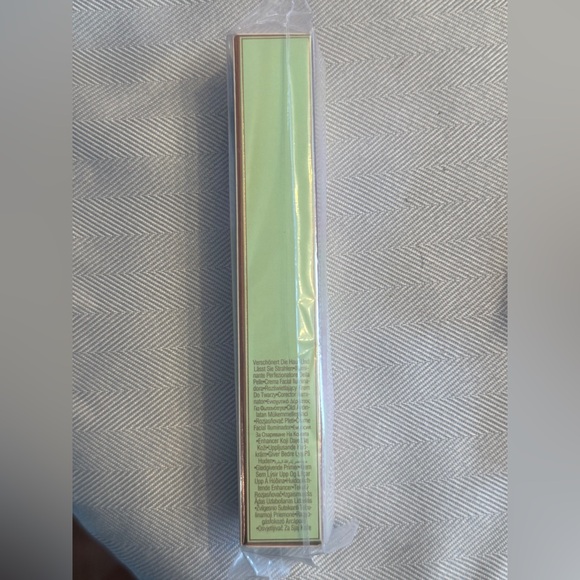 💛 2/$25 Pixi +Rose Radiance Perfector Skin Illuminating Enhancer - Picture 3 of 7